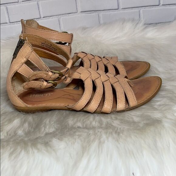 Born Tan Leather Gladiator Strap Sandals Sz 37/7 - Picture 4 of 7